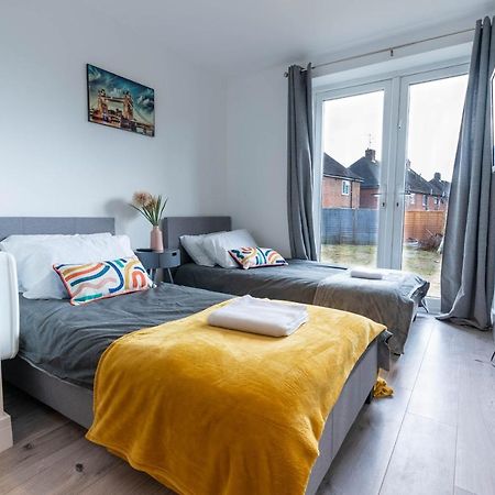 Flat 03 Studio Flat Near Aylesbury Station Free Parking ภายนอก รูปภาพ