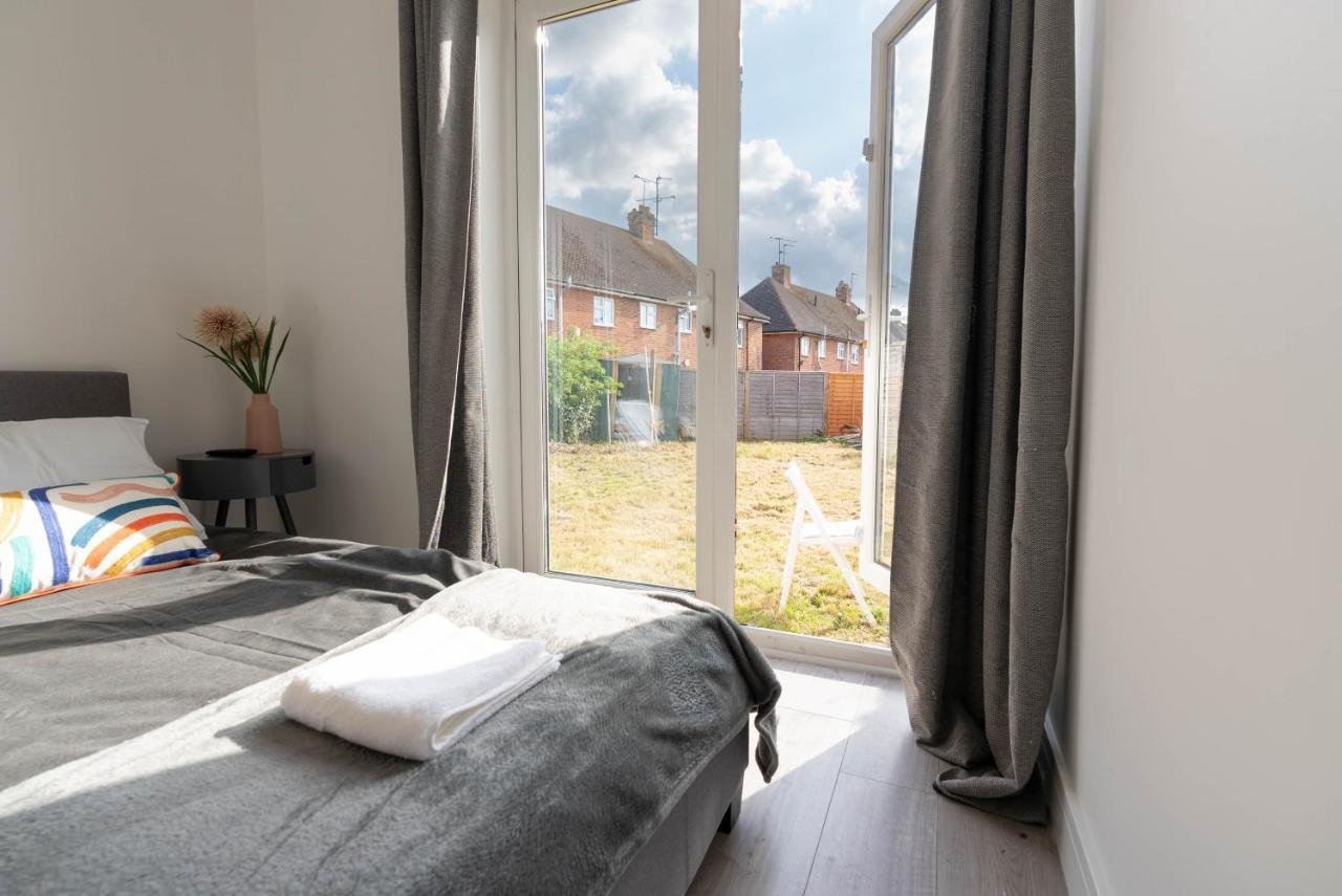 Flat 03 Studio Flat Near Aylesbury Station Free Parking ภายนอก รูปภาพ
