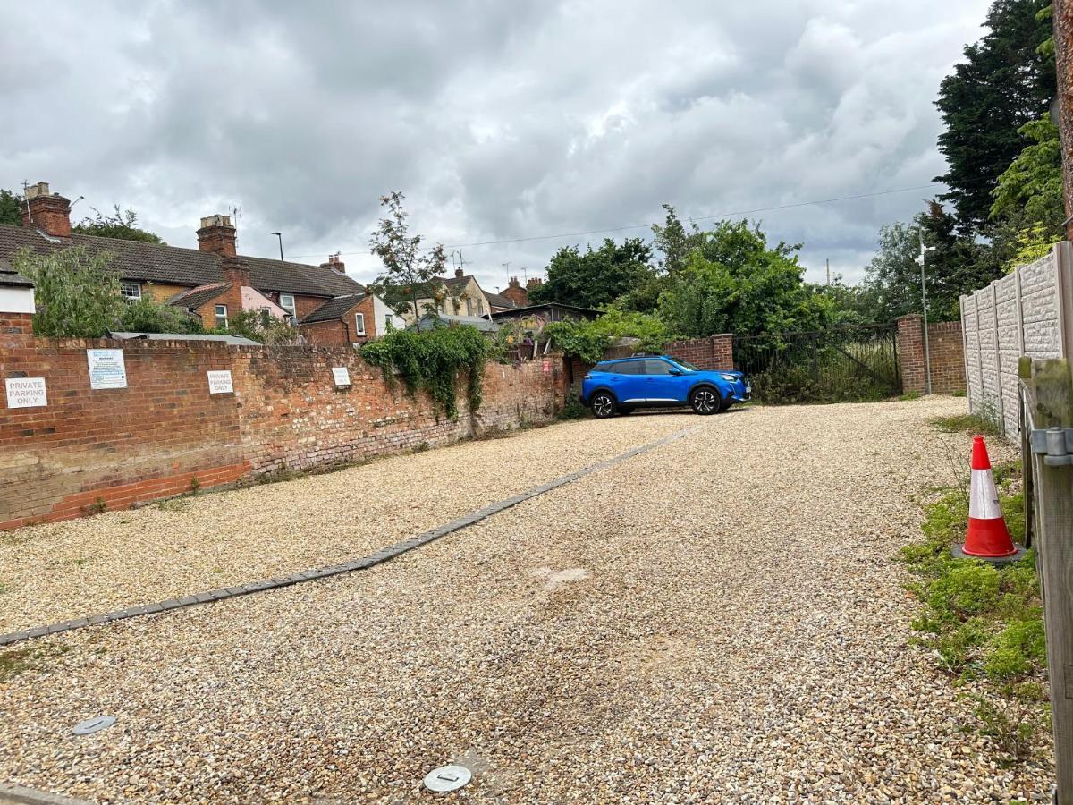 Flat 03 Studio Flat Near Aylesbury Station Free Parking ภายนอก รูปภาพ